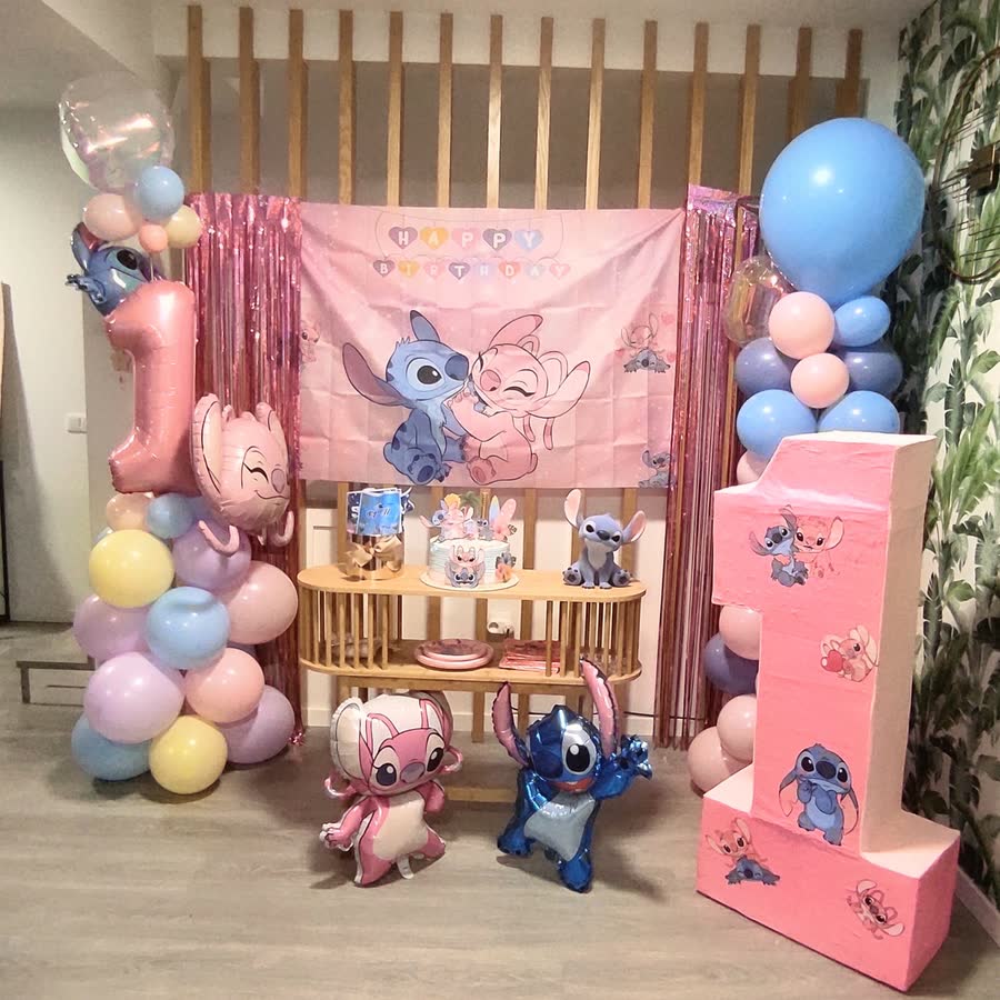 Decoração completa de festa de 1 ano com tema Stitch
